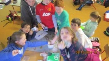 4th class fundraisers for the homeless christmas 2014 005